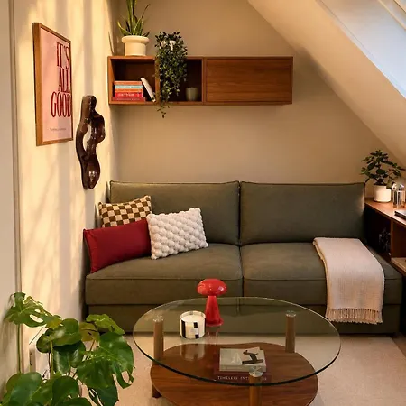 Apartment Quiet Top-floor In *